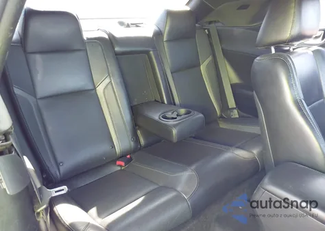 2018 Dodge Challenger Sxt Plus z USA, uszkodzony, nr VIN 2C3CDZAG8JH297117